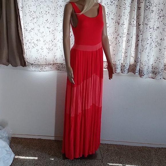 Long summer dress - Picture 2 of 7